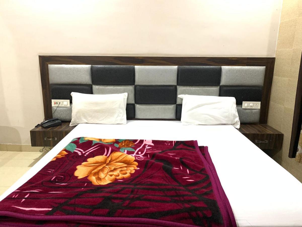 Hotel Sukhman Residency Amritsar Exteriör bild