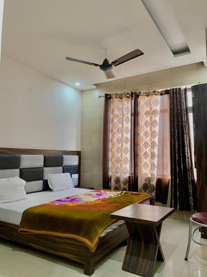 Hotel Sukhman Residency Amritsar Exteriör bild