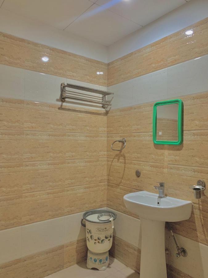 Hotel Sukhman Residency Amritsar Exteriör bild